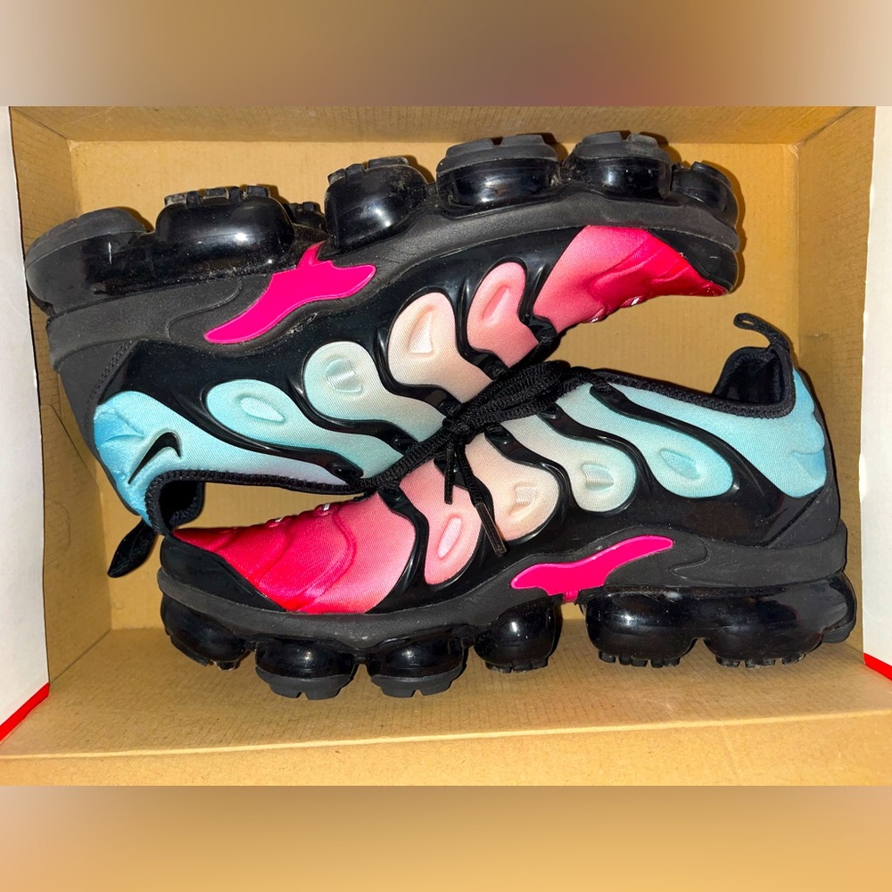 Vapor max size 9.5